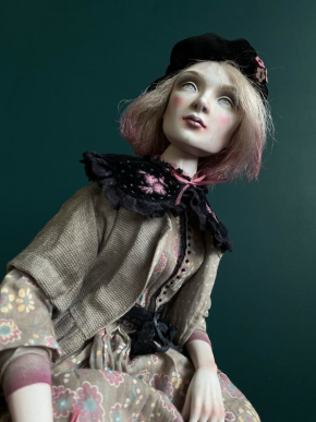 Boudoirová panenka s dívčími proporcemi - 2.část